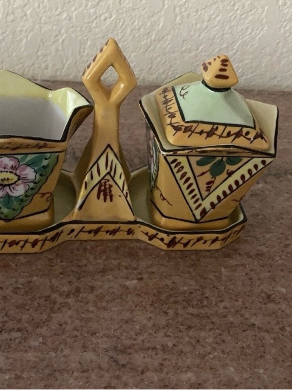 Unique Sugar and Cream Set